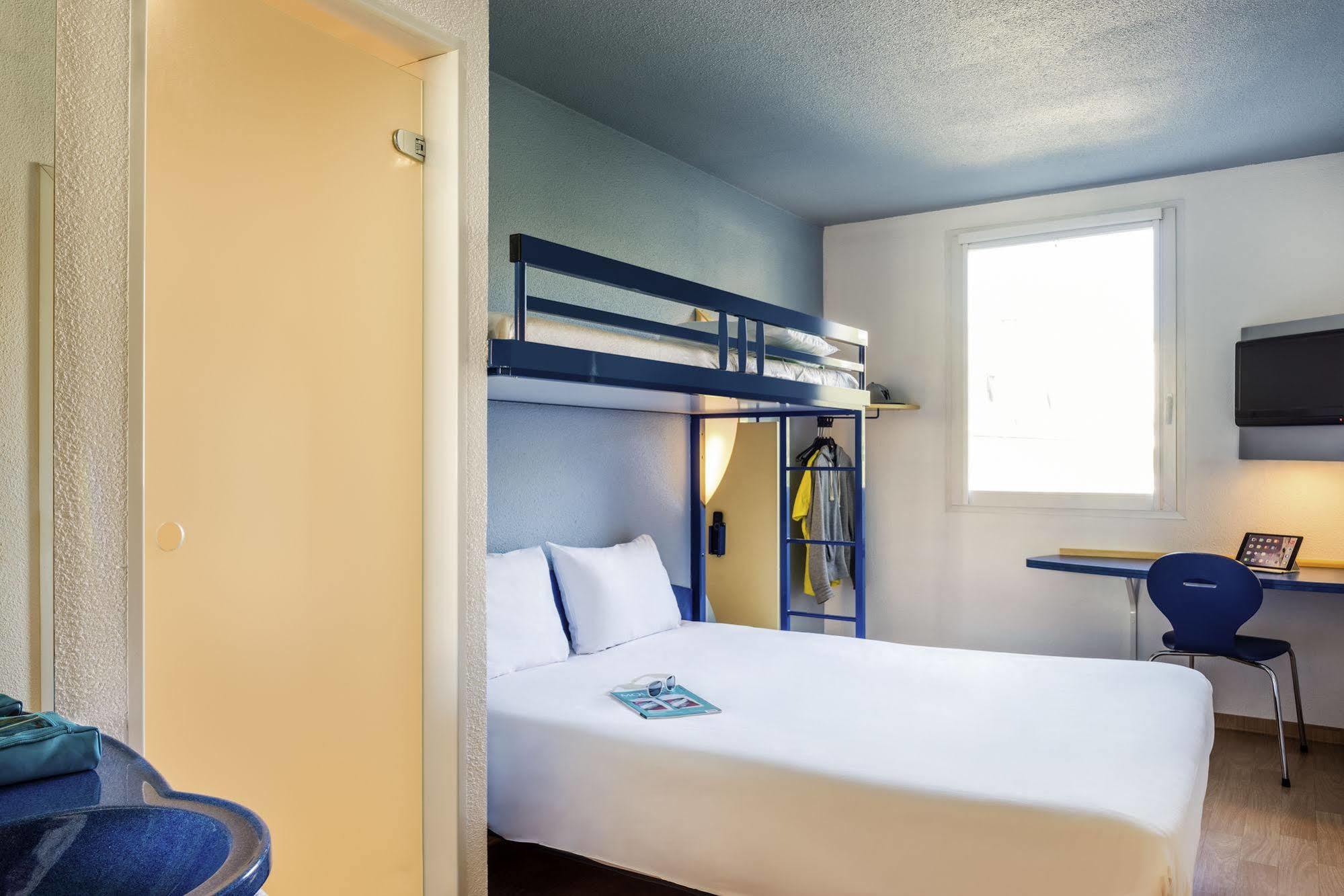 Ibis Budget Meudon Paris Ouest Exterior foto